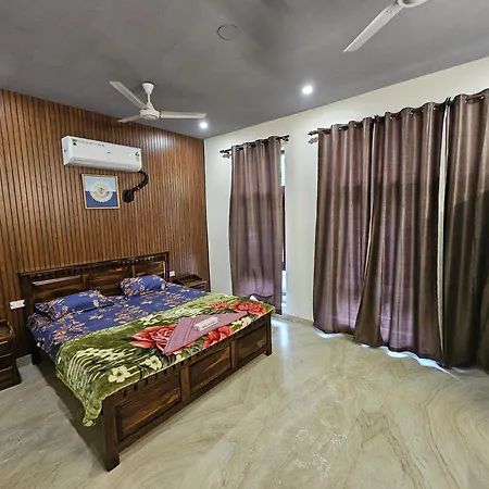 Sky Bloom Residency Gurgaon Sector 22 Apartment Exterior photo